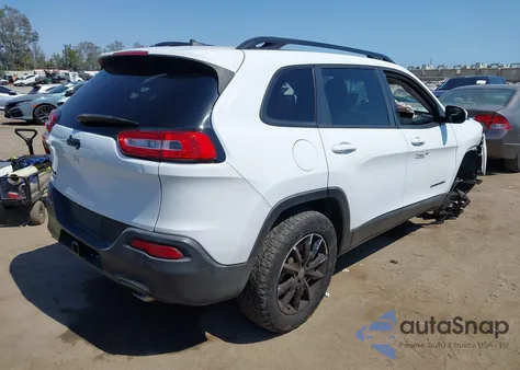 2014 Jeep Cherokee Altitude z USA, uszkodzony, nr VIN 1C4PJMCS7EW285946